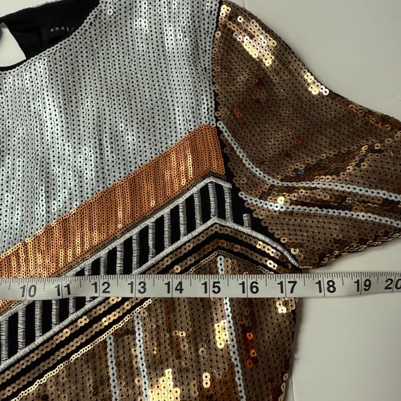 Endless Rose Sequin Backless Mini Dress Size Small Gold Black White NEW - Picture 10 of 15